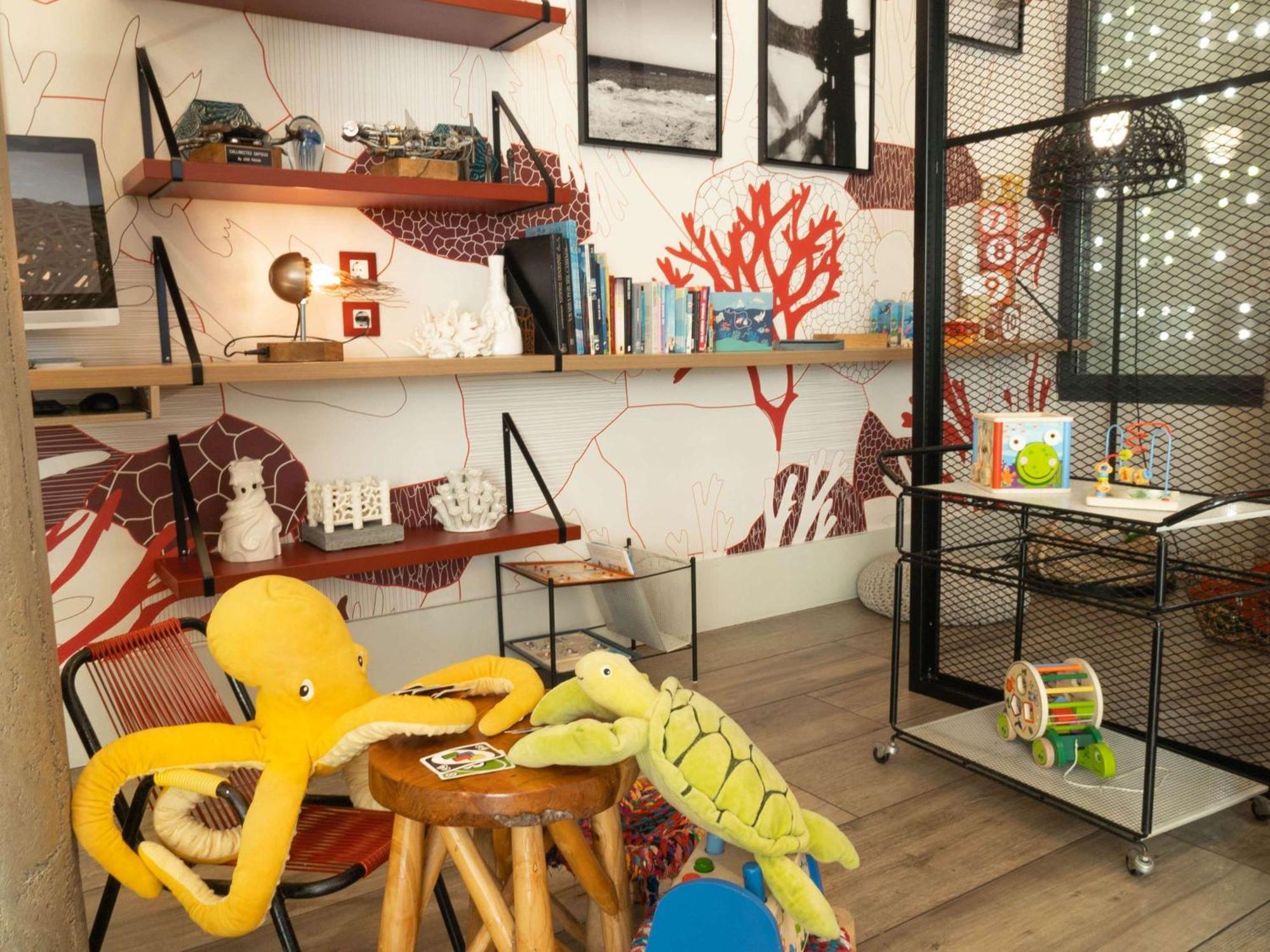 Ibis Styles Barcelona City Bogatell Bagian luar foto